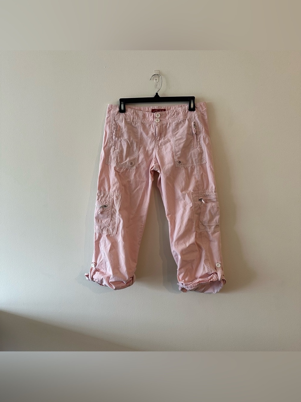 Vintage Y2K Bebop Pink Capri Crop Cargo Pants Low Rise Utility 7

Discoloration